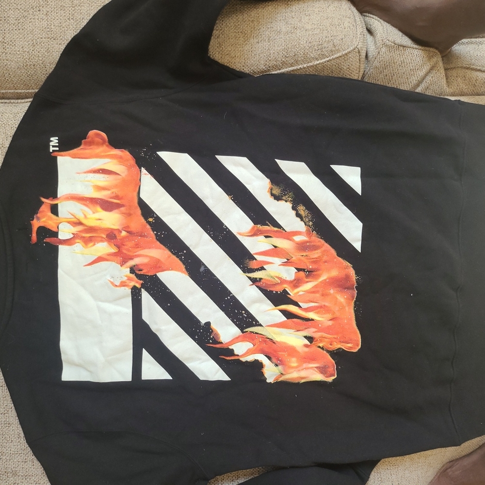 Off-White Main Label Sweatshirt - image 3
